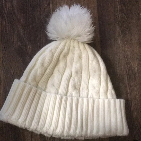 2 toques - Picture 3 of 4